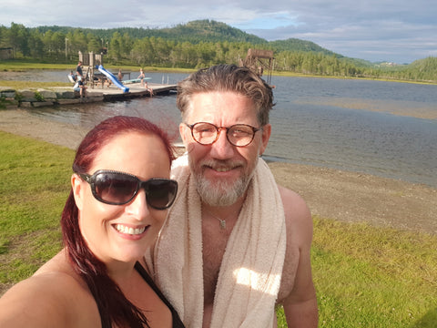 Kombinert badstue og bil