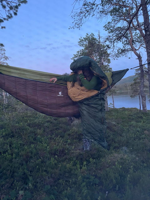 Saueskinn, sovepose og spontan panikk